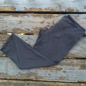 ONZIE Grey Yoga Capris
