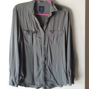 Green vintage boyfriend button down!