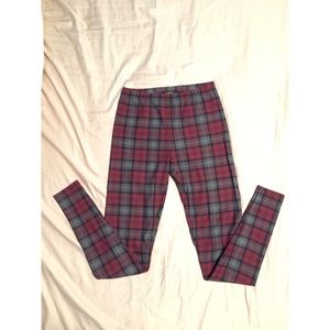 Grungy Plaid Leggings