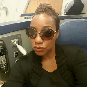 Meet your Posher, Inger