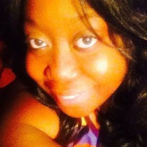 Meet your Posher, Joni