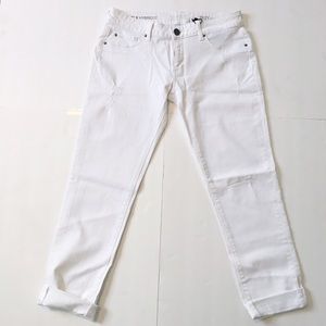 NWT DL1961 Premium Denim Riley Jean in White
