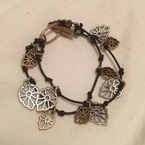 Luck Brand Leaf Bracelet