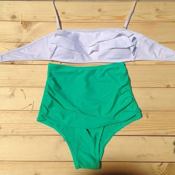 NIP High Waisted Bikini - Picture 4 of 4