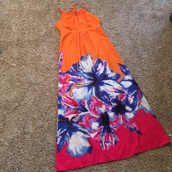 Bright colored maxi dress - Picture 1 of 2