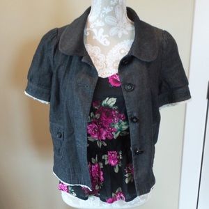 Juicy Couture Short sleeve cropped blazer