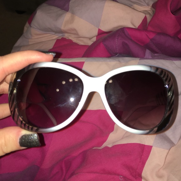 Snooki By Nicole Polizzi Sunglasses