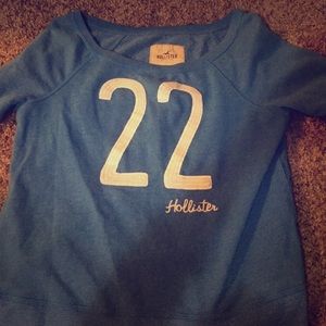HOLLISTER Crew neck!