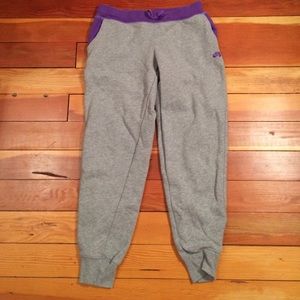 Nike Grey Sweatpants - YL But Fits A Womens S