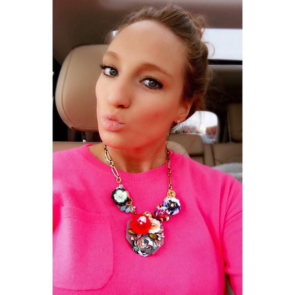 Meet your Posher, Megan - Picture 4 of 4