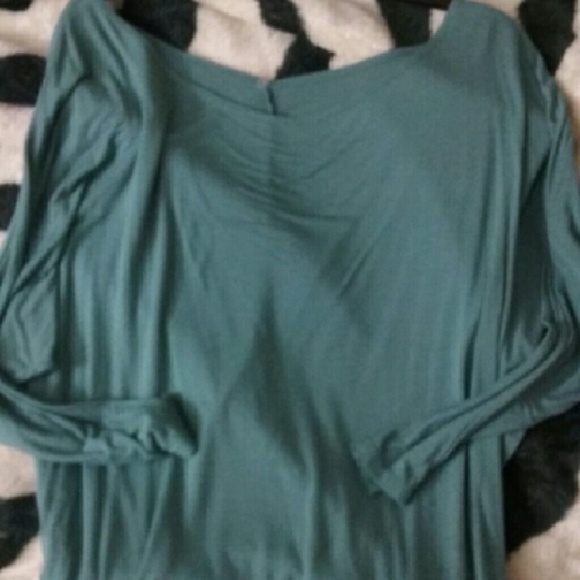 Green half length sleeves shirt