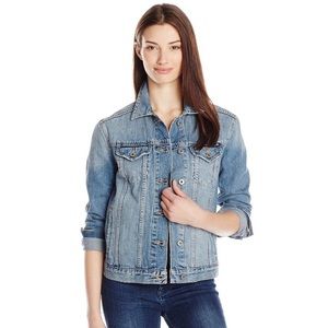 Lucky Brand Jackets & Coats - Lucky Brand Women's Boyfriend Denim Jacket Lucky Brand Jackets & Coats - Lucky Brand Women's Boyfriend Denim Jacket
