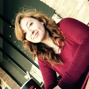 Meet your Posher, Julissa