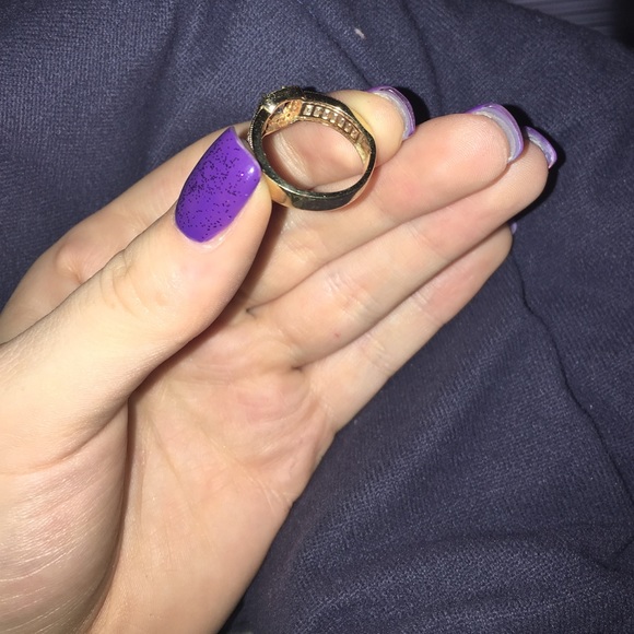 Promise ring - Picture 2 of 3