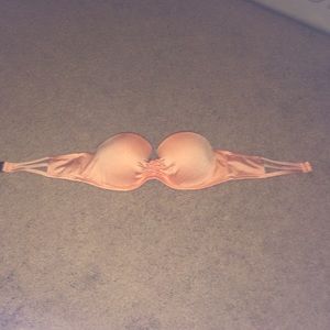 Strapless swimsuit top