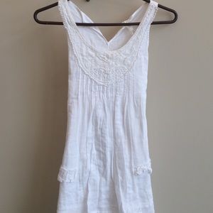 LAPIS- Boho White Tank. Amazing!