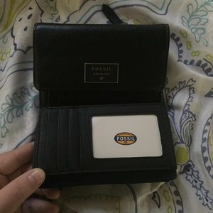 FOSSIL wallet