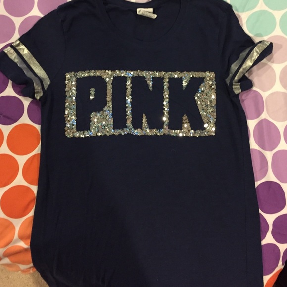 VS pink tee!