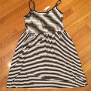 GAP maternity dress