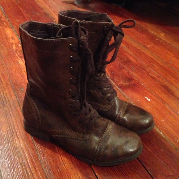 Mossimo Supply Co. Shoes - Brown boots