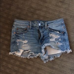 AMERICAN EAGLE SHORTS