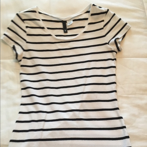 Tee shirts mix of 3 - Picture 1 of 4