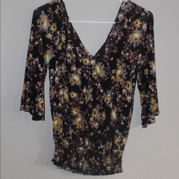 Retro flower print blouse!
