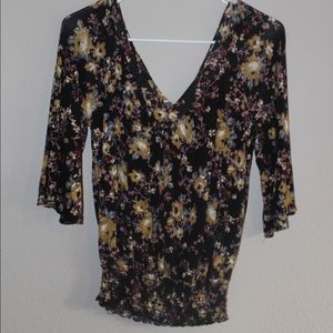 Retro flower print blouse!