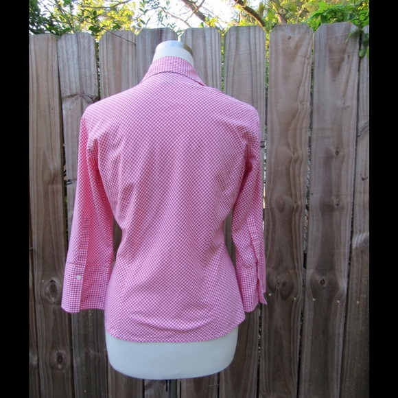 Adorable gingham look cotton top by The Limited! - Picture 3 of 3