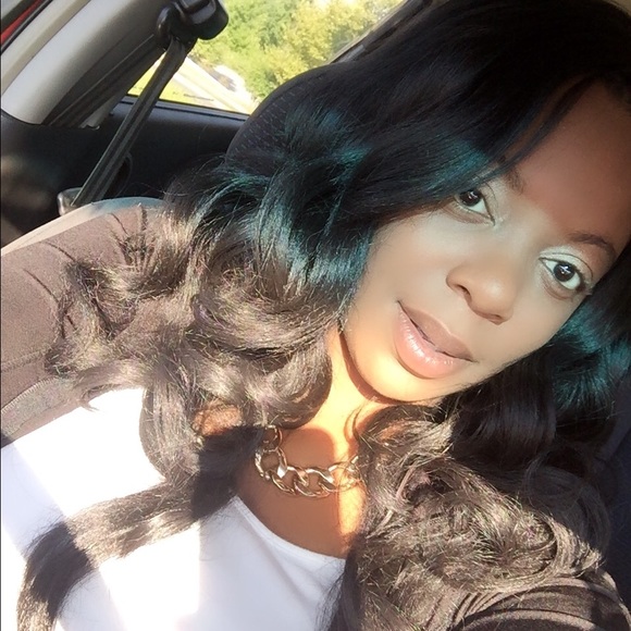 Meet your Posher, Shaniece - Picture 2 of 4