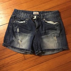 Mudd size 9 jean shorts