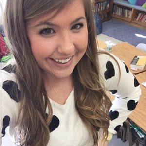 Meet your Posher, Elyse