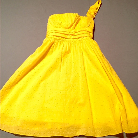 Hello yellow! Brand new single strap dress!
