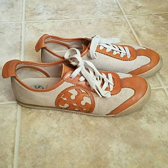 FINAL SALE JUST TODAY Tory sneakers...