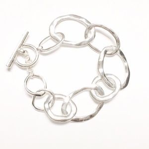 Chloe + Isabel Organic Link Toggle Bracelet