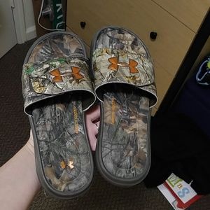 Camo slides