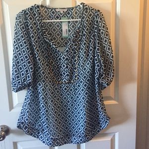 Three quarter sleeve blouse