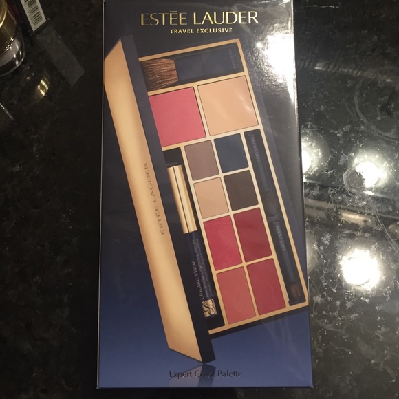 Ester Lauder travel exclusive