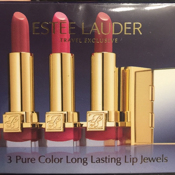 Ester Lauder travel exclusive