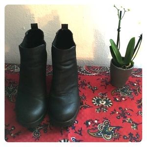 Black Chelsea Booties