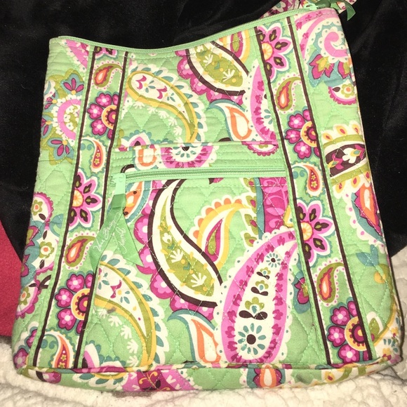 VERA BRADLEY HIPSTER TUTTI FRUTTI - Picture 1 of 3