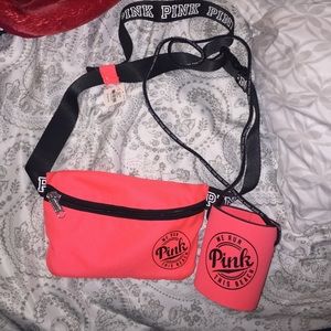 Fanny pack w. drink holder