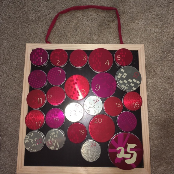Magnetic Starbucks Christmas Countdown Suprise