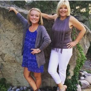 Meet your Posher, Chloe