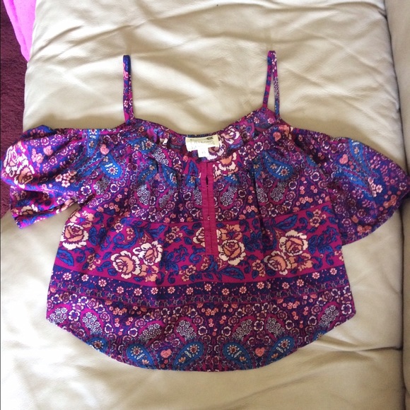 LA hearts crop top