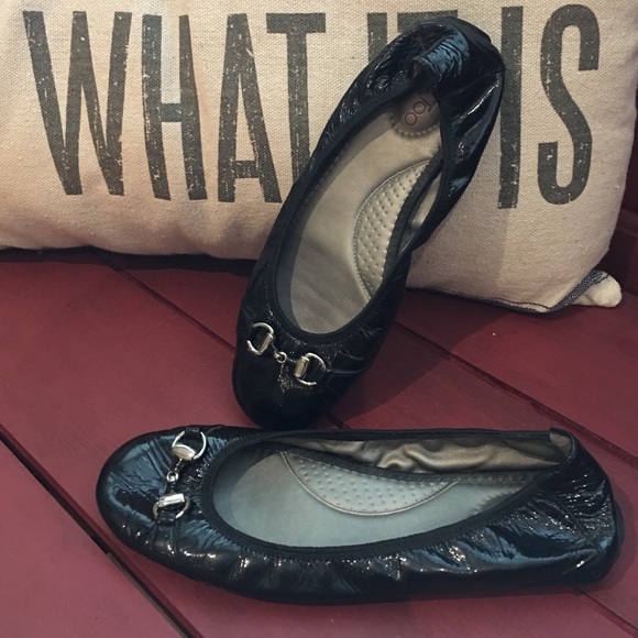 Me Too Black Patten Ballet Flats Size 10