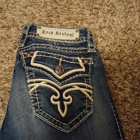 Rock Revival skinny jeans