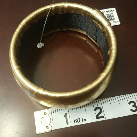 🆕 Nordstrom Textured Bangle - Picture 7 of 7