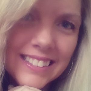 Meet your Posher, Gina