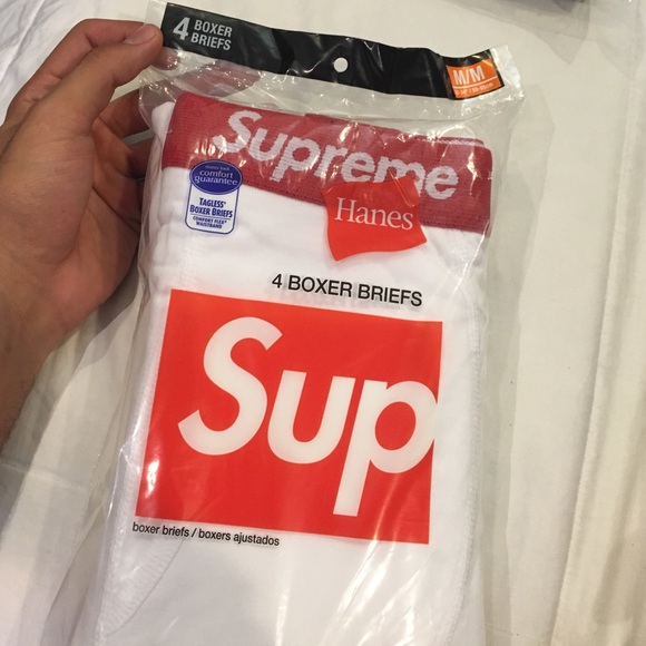 Supreme Hanes boxers 4 pack